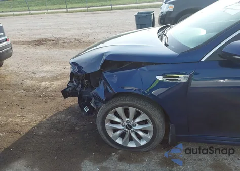 2018 Kia Optima S из США, поврежденный, VIN 5XXGT4L35JG208250